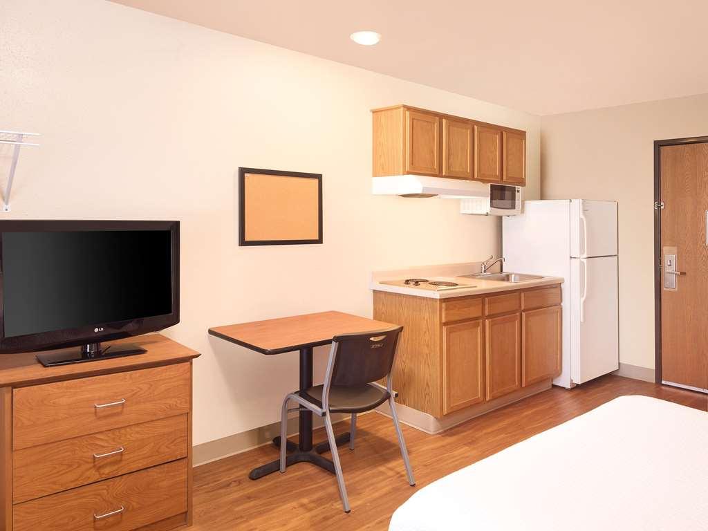 Extended Stay America Select Suites - Jacksonville - North Habitación foto
